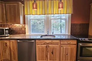 10361 Washington Ave, North Huntingdon, PA 15642 - Photo 19