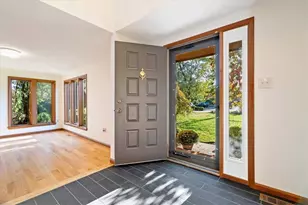 3 Partridge Ct, Bell Acres, PA 15143 - Photo 3