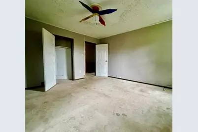 5 Hacker Ave, Jeannette, PA 15644 - Photo 9