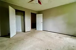 5 Hacker Ave, Jeannette, PA 15644 - Photo 9