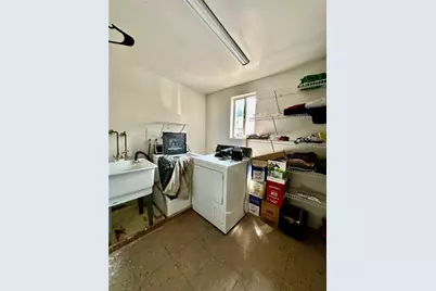 3586 Elmhurst Ave, Pittsburgh, PA 15212 - Photo 7