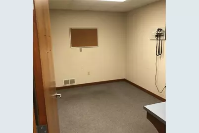 1599 N Hermitage Rd, Hermitage, PA 16148 - Photo 19