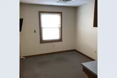 1599 N Hermitage Rd, Hermitage, PA 16148 - Photo 15