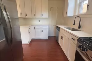 240 Ridgewood Ave, Pittsburgh, PA 15229 - Photo 7