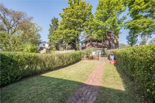 421 Avenue D, Pittsburgh, PA 15221 - Photo 41