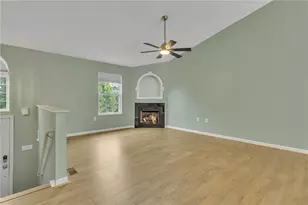 111 Aspen Dr, Brighton Township, PA 15009 - Photo 5