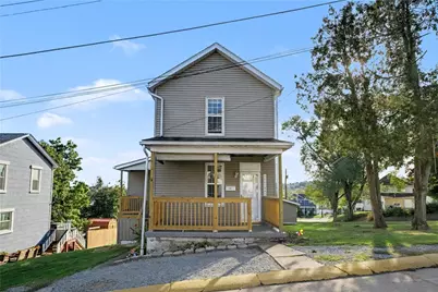 211 Crawford St, Houston, PA 15342 - Photo 1