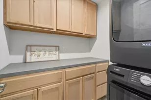 35 Dana Dr, Findlay Township, PA 15108 - Photo 37