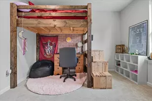 35 Dana Dr, Findlay Township, PA 15108 - Photo 27