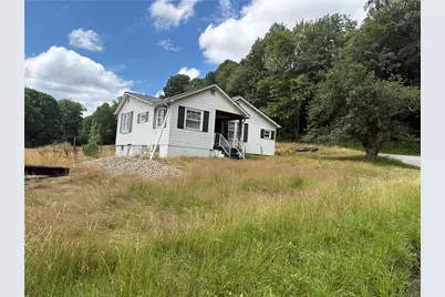 400 Higgins Road, Washington Township, PA 16040 - Photo 1