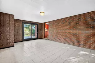 14 Holt Dr, Union Township, PA 15332 - Photo 5