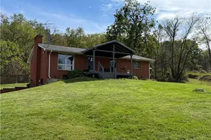 943 Park Dr, Conemaugh-Yough Townships, PA 15725 - Photo 1