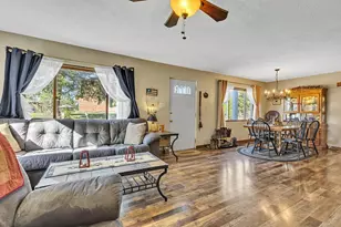 6437 Tuscarawas Rd, Ohioville, PA 15059 - Photo 5