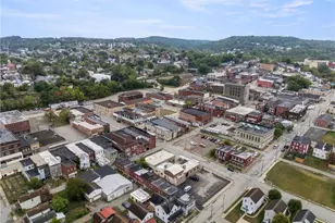 222 S 6th St, Jeannette, PA 15644 - Photo 15