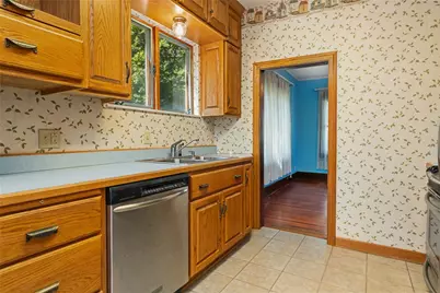 767 Fellsburg Rd, Rostraver, PA 15012 - Photo 15