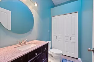 132 Berwyn Rd, Ross Twp, PA 15237 - Photo 11