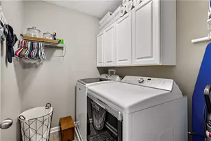 330 Everest Cir, Chartiers, PA 15342 - Photo 17