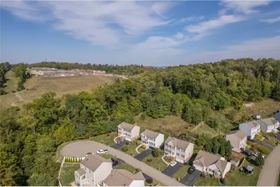 330 Everest Cir, Chartiers, PA 15342 - Photo 41