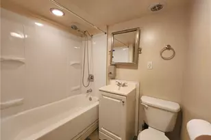 8 Riverside Ct, Pittsburgh, PA 15238 - Photo 5