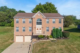 136 Coventry Ct, Monroeville, PA 15146 - Photo 1