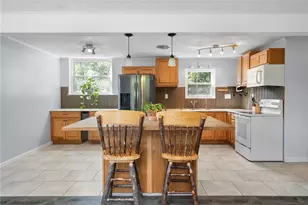 211 Stuber Rd, New Brighton, PA 15066 - Photo 15