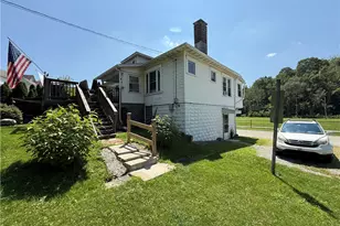 218 Pennsylvania Ave, Irwin, PA 15642 - Photo 1