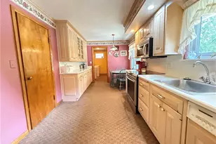 13 Evergreen Dr, Hempfield Township, PA 16125 - Photo 17