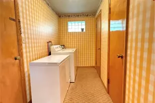 13 Evergreen Dr, Hempfield Township, PA 16125 - Photo 13