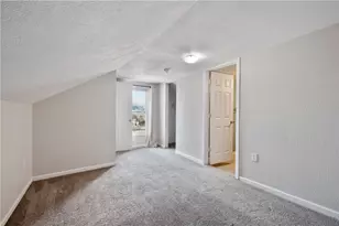 22 Eleanor St, Pittsburgh, PA 15203 - Photo 19