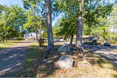 106 Phil Mar Dr, Summit Township, PA 16002 - Photo 1