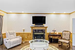 522 Skyline Dr, Rostraver, PA 15012 - Photo 5