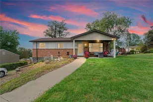 722 Vanderbilt Dr, Monroeville, PA 15146 - Photo 1