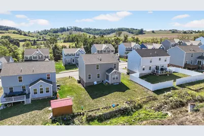 555 Gardenia Dr, Rostraver, PA 15012 - Photo 43