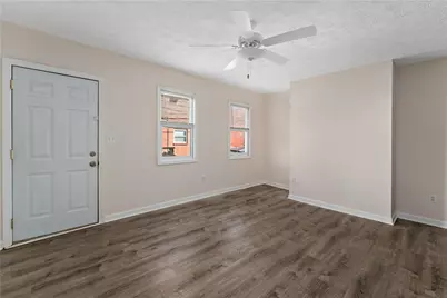 30 Uxor Way, Pittsburgh, PA 15203 - Photo 9