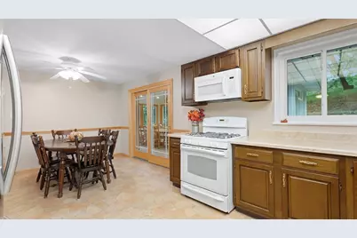 119 Oakhurst Rd, Pittsburgh, PA 15215 - Photo 11