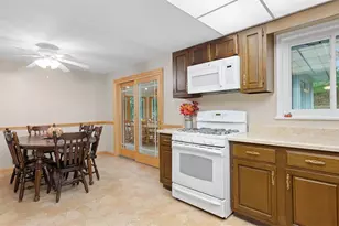 119 Oakhurst Rd, Pittsburgh, PA 15215 - Photo 11