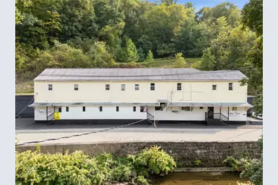 618 Pike Run Drive, California, PA 15427 - Photo 3