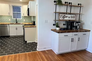 1423 Chislett St, Pittsburgh, PA 15206 - Photo 9