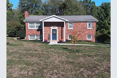 109 Redbud Dr, Chippewa Township, PA 15010 - Photo 1