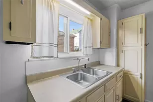 404 1/2 Franklin Ave, Vandergrift, PA 15690 - Photo 15