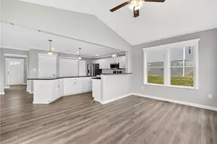 100 Foxhound Dr, Jefferson Hills, PA 15236 - Photo 11