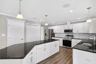 100 Foxhound Dr, Jefferson Hills, PA 15236 - Photo 7