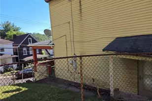 8425 Dersam St, Homewood Brushton, PA 15235 - Photo 3