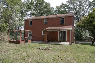 102 Huntingdon Dr, Pittsburgh, PA 15235 - Photo 39