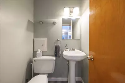 102 Huntingdon Dr, Pittsburgh, PA 15235 - Photo 17