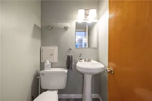 102 Huntingdon Dr, Pittsburgh, PA 15235 - Photo 17