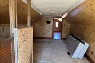 2251 Montgomery Rd, Pittsburgh, PA 15143 - Photo 29