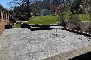 2251 Montgomery Rd, Pittsburgh, PA 15143 - Photo 35