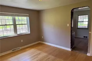 2251 Montgomery Rd, Pittsburgh, PA 15143 - Photo 3