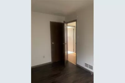 700 Hiland Ave, Coraopolis, PA 15108 - Photo 13